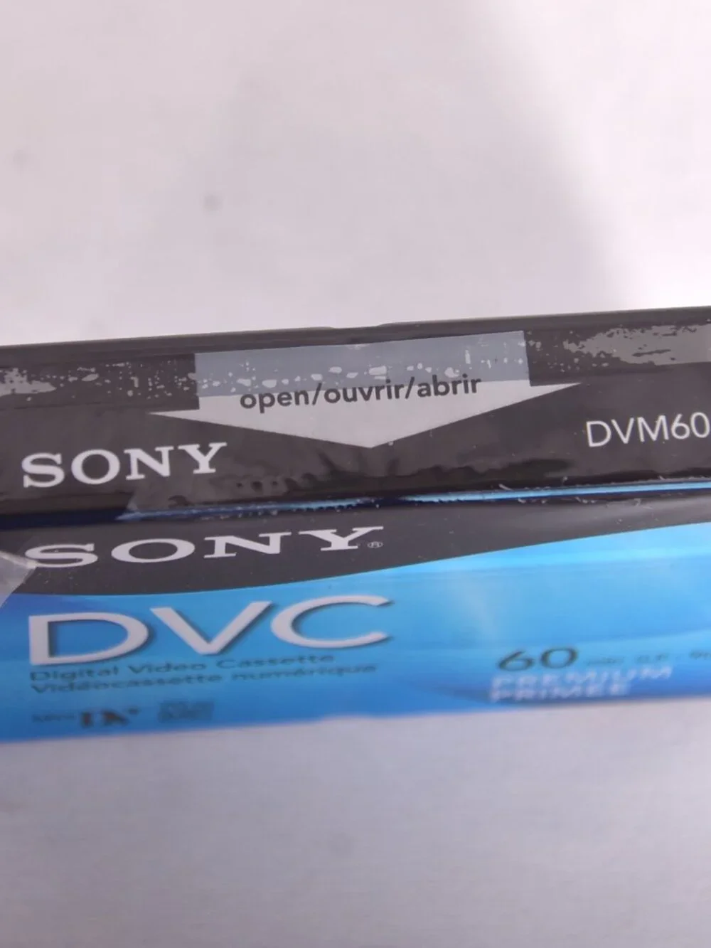 Sony DVC DVM60PRR Premium 60min LP: 90 Digital Video Cassette